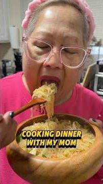 Cooking Dinner with Mama LuLu: Filipino Pancit Bihon #cookinginshorts