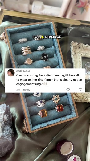 Bottom line… anything can be a divorce ring, just like anything can be an engagement ring! #mjvjewelry #vintagejewelry #divorcering