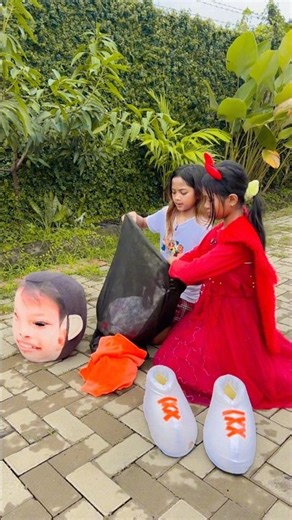 Peri merah bantu beresin