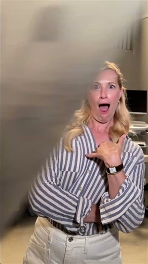 The secret is out: Beth Behrs reunites with Kat Dennings in the Season 3 Premiere of Shifting Gears!