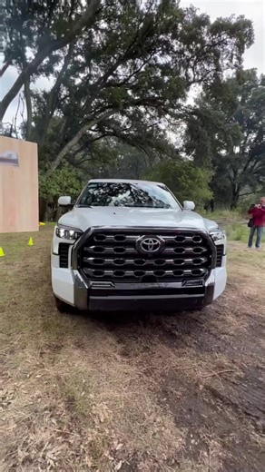 Competencia de Pick Ups: Toyota Tundra 2024
