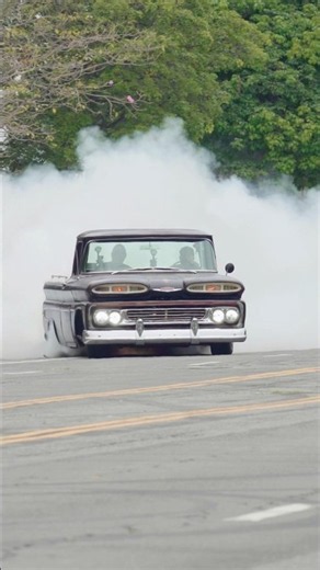 CRAZY 900HP Chevy Truck Supercharged BURNOUT Down The Street! #cars #trucks #supercharged #classic
