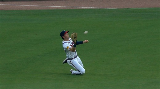 Mike Yastrzemski's nice sliding catch
