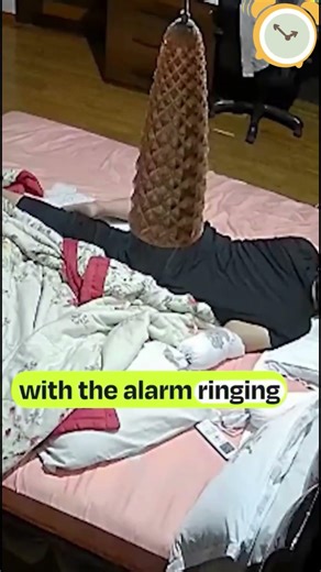 CCTV Footage: Theft Happened While Guard Slept | Why Live Monitoring Matters