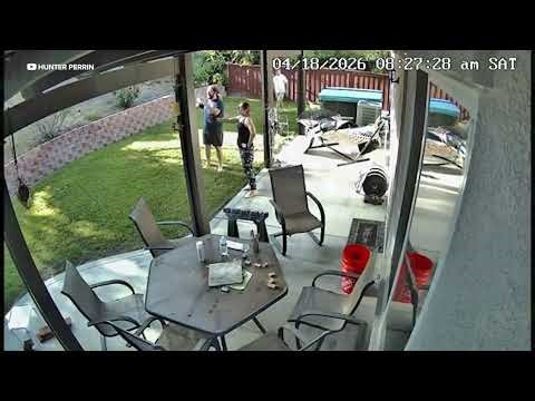 Surreal moment hot air balloon makes emergency landing in backyard caught on camera