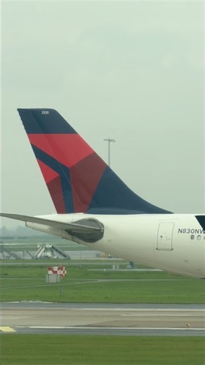 Delta Air Lines Airbus A330 at AMS