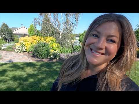 Mid-Season Flower Bed Maintenance: Rose Dead-Heading, Perennial Cut Back, etc.! 🌿✂️🥀