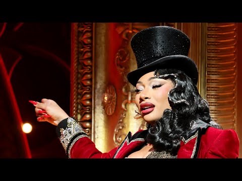 Megan Thee Stallion Shares What Led to Hospitalization | E! News