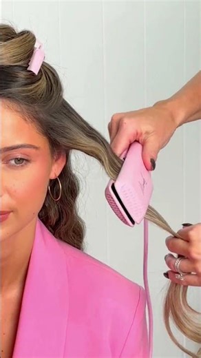 Big hair energy just got rewarded at CVS 🧜‍♀️⁠ ⁠ Spend $40+, get $10 back instantly