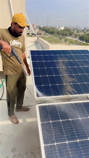 FMC Solar Panel Service | DHA Lahore ☀️ اپنے سولر پینلز کی مکمل سروس کروائیں! ☀️ FMC فراہم کرتا ہے Solar Panel Washing & Maintenance Service — تاکہ آپ کے سولر پینلز صاف رہیں اور اپنی بہترین کارکردگی دیتے رہیں۔ 📍 DHA Lahore & Surrounding Areas 📞 0319 4418248 📩 Solar Panel Cleaning کے لیے Inbox کریں۔ 🔥 #FMCSolarPanelService #SolarPanelService #SolarPanelCleaning #SolarPanelWashing #SolarPanelMaintenance