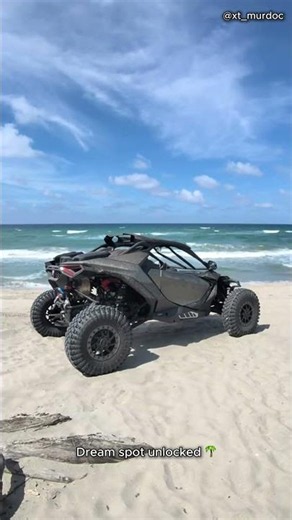 You on the sand, machine on your left, ocean on your right…yeahhh 🌊