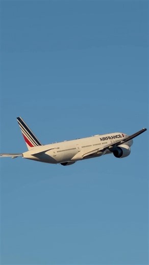 Air France Boeing 777-200ER (B772) runway 8L takeoff from Las Vegas | F-GSPI #planespotting #KLAS
