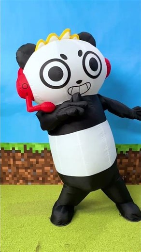 Nailed the Chanel Dance 😮‍🔥