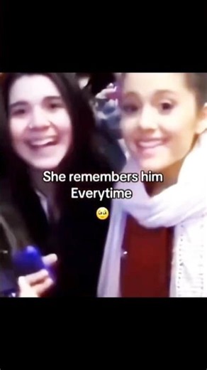 The way Ariana Grande remembers this paparazzi everytime🥺♥️