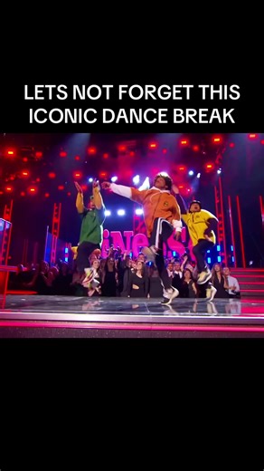 Bruno Mars Iconic Dance Break at MSG 2018