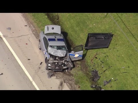 KSP cruiser involved in crash on Dixie Highway