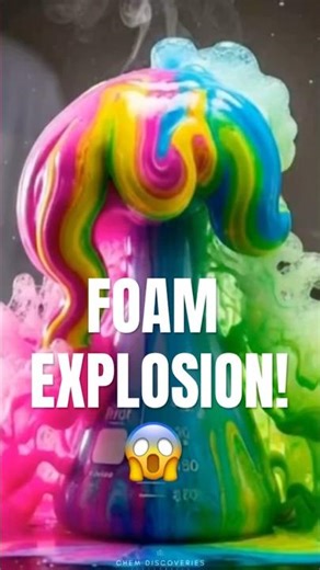 Elephant Toothpaste Explosion! 🐘🧪 Crazy Chemistry Reaction #che #chemistry