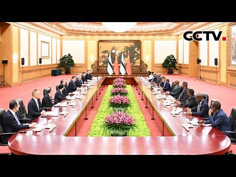 习近平：铭记相依相扶的“来时路” 走好新时代中博关系发展的“康庄道” | CCTV