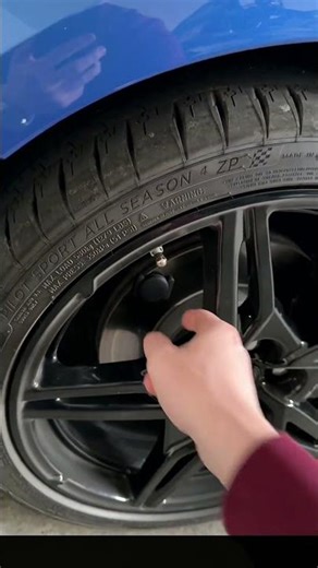 "Stay One Step Ahead: Real-Time GPS Tracking for Your Peace of Mind 📍"