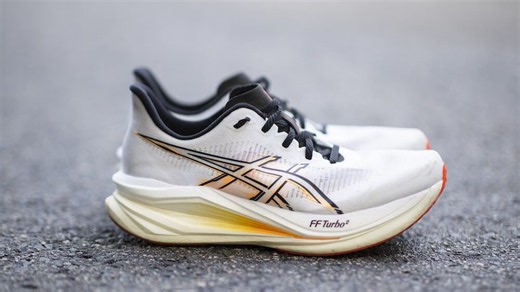 SHOE REVIEW: ASICS SonicBlast 2 - Canadian Running Magazine