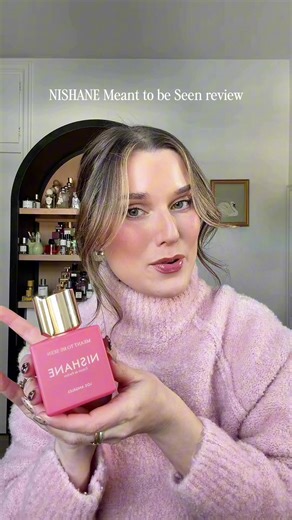 Discover the Cozy Iris Perfume: Meant to Be Seen