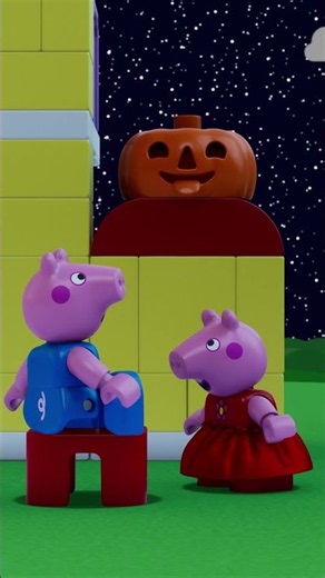 ¡Peppa Pig y George eligen su CALABAZA FAVORITA! 🎃🦖 #PeppaPigTales #Shorts
