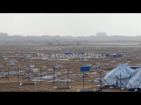 Before and after footage of Gaza Strip tent camp destroyed by fierce winter weather