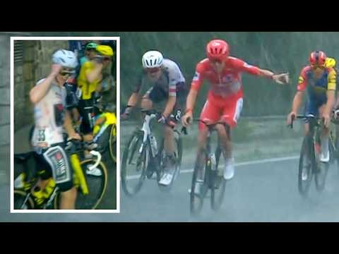 Riders EMERGENCY Shelter from Hail and Lightning | Vuelta a España 2026 Stage 3