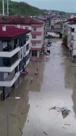 Major flooding in Turkey after heavy rainfall