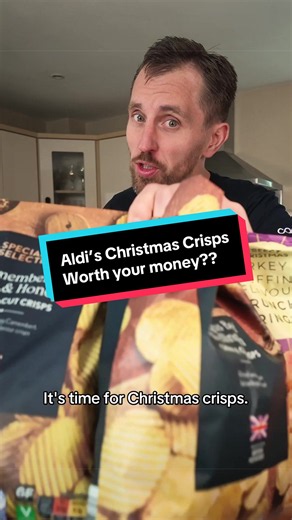 It’s that time of year again… It’s time for Christmas crisps!! Aldi have dropped their range - so let’s see if they’re worth your money!! #foodreview #aldi #christmas