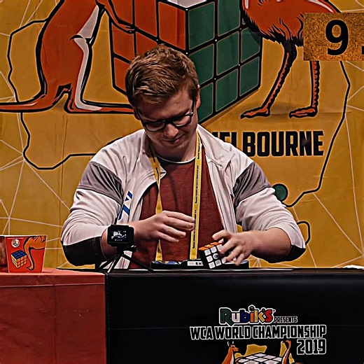 WCA World Championship 2019 3x3 Philipp Weyer won 🏆 average of [6.74s] #rubikscube #viral #shorts