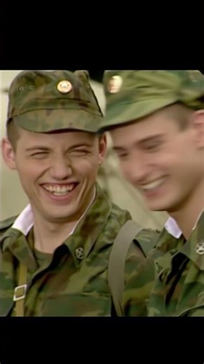 Цлав уснул стоя в противогазе! 🤯