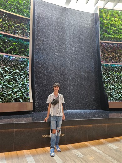 Spring Break Club Vibes with Friends