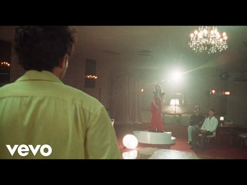 Carly Rae Jepsen - Don’t Leave Me on the Dance Floor (Official Music Video)