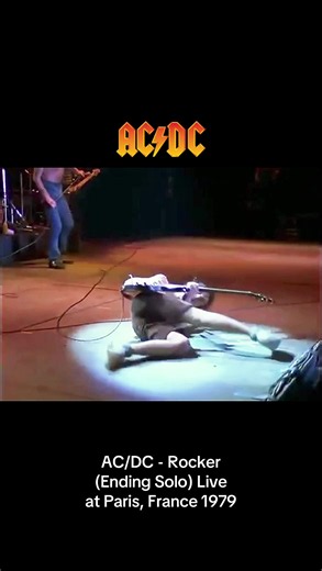 Another one of my favorite live performances from the documentary film “Let There Be Rock: The Movie - Live in Paris”. Here is Angus ripping away on his black and white 1970 Gibson SG Custom. #acdc #acdcfan #acdctiktok #angusyoung #bonscott