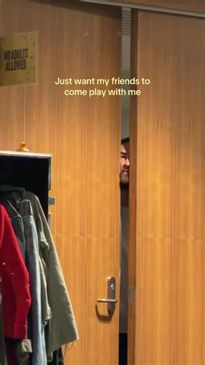 Noah Kahan (@noahkahanmusic)’s video of noah kahan