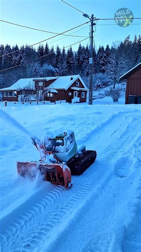 The Best Toy for Any Man in Winter ❄️🚜 Forget shovels — this is next-level winter tech. Meet the Mini Snow Blower by Spyker Workshop, a compact beast built to clear up to 5 inches of powder snow with ease. What used to be a freezing chore now feels fast, clean, and oddly satisfying. 😌 The real flex? 🎯 A remotely rotatable chute, letting you aim the snow exactly where you want — no stopping, no bending, no wrestling with the machine. Just smooth, controlled clearing. Perfect for driveways, wal