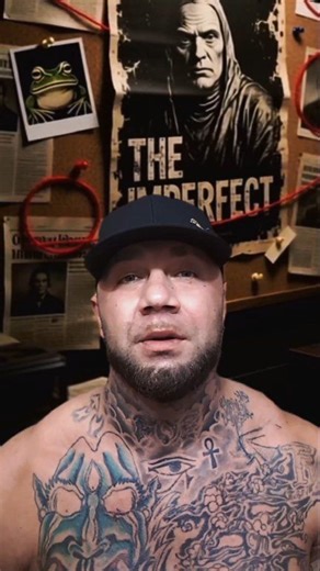 Frogman cryptid caught on camera in Mexico. This footage shows a strange humanoid frog-like creature near water. The Frogman cryptid legend has been reported for decades, and sightings in Mexico are increasing. Is this the Frogman people have warned about? #Frogman #Cryptid #CaughtOnCamera #Mexico #Unexplained #reelsfb #misterio #viralreelsシ | Armin Sabic