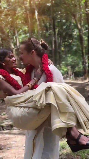 Traditional Kerala Wedding: Simple & Soulful 🤪 #shorts #trending #wedding