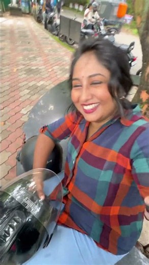 Bhayya🤣🤣 #viral #dance #trending #halo #comdey #viralsong #popularsong #shorts #fyp #youtubeshorts