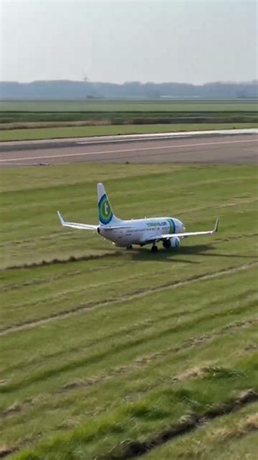 Transavia Boeing 737 SLAMS the Brakes During Takeoff! 😳✈️ #Shorts