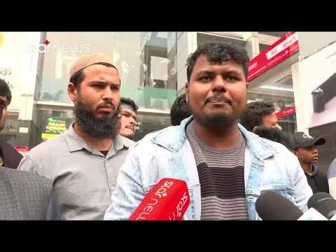 কারওয়ান বাজারে পুলিশের সঙ্গে মোবাইল ব্যবসায়ীদের ধাওয়া-পাল্টা ধাওয়া চলছে | Karwanbazar | Star News