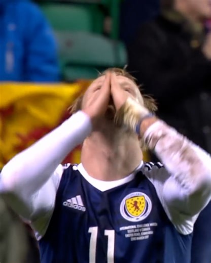 🏴󠁧󠁢󠁳󠁣󠁴󠁿 Scotland 🆚 Canada 🇨🇦 ⏪ 𝙍𝙚𝙬𝙞𝙣𝙙 to when Steven Naismith scored as Scotland National Team drew 1-1 with Canada Soccer at Easter Road. | Scotland National Team