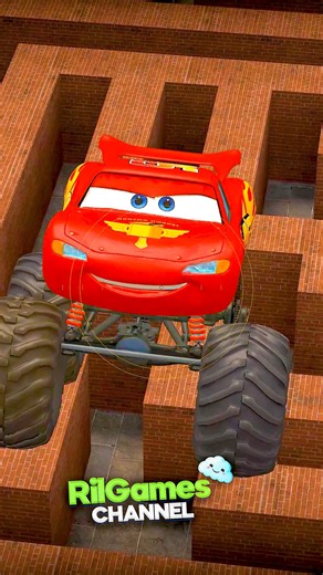 SIZE COMPARISON ALL MUSCLE LIMOUSINE AND OTHERS LIGHTNING MCQUEEN BIG MAZE in Garry's Mod