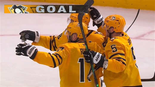 PENS RUN AWAY WITH THE LEAD!!! 🏃‍♂️ #StanleyCup🇺🇸: @espn🇨🇦: @Sportsnet & @TVASports