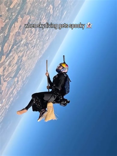 Experience the Thrill of Skydiving Freefall