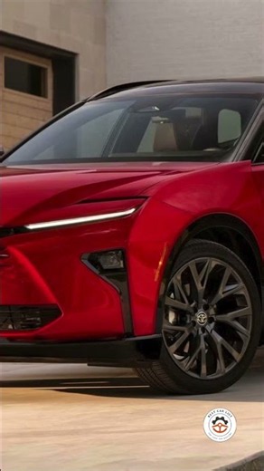 2027 Toyota Crown Signia Crossover Pricing & Tech Details Revealed!