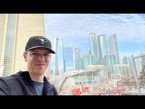 Toronto LIVE: Amazing Weather Thursday Evening Downtown eh