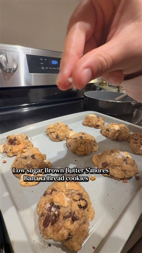 Low sugar s’mores cookie! #baking #health #recipe ￼