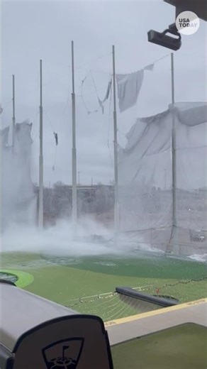 Watch large net collapse at Detroit area Togolf after ice storm
